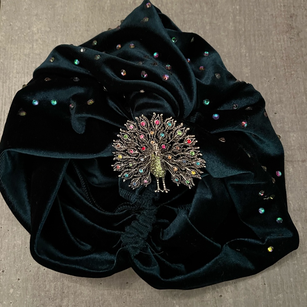 Green velvet turban - removable peacock pin